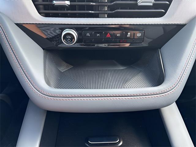 new 2025 Ford Explorer car, priced at $43,462