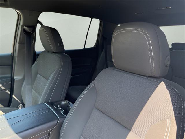 used 2025 Chevrolet Traverse car, priced at $37,324