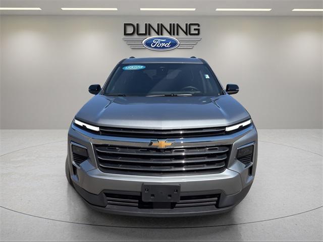used 2025 Chevrolet Traverse car, priced at $37,324