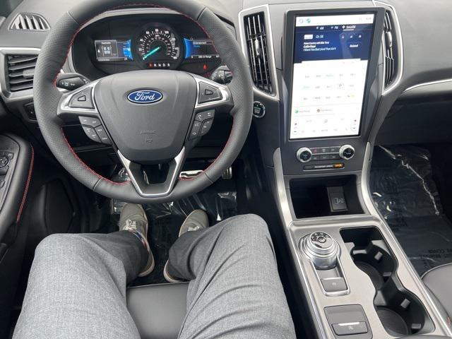 new 2024 Ford Edge car, priced at $45,925