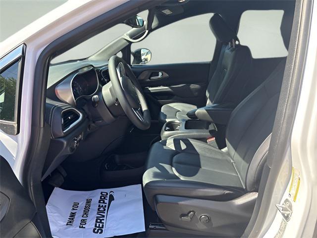 used 2025 Chrysler Pacifica car, priced at $38,665
