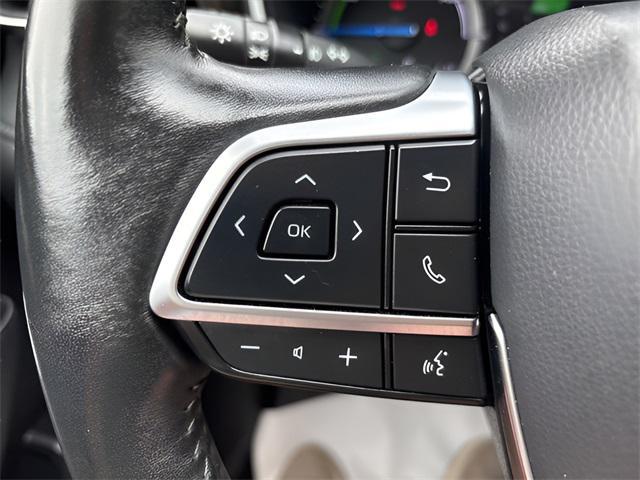 used 2021 Toyota Highlander Hybrid car, priced at $38,768