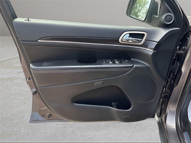 used 2014 Jeep Grand Cherokee car, priced at $8,477