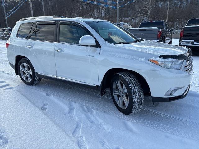 used 2013 Toyota Highlander car, priced at $16,747