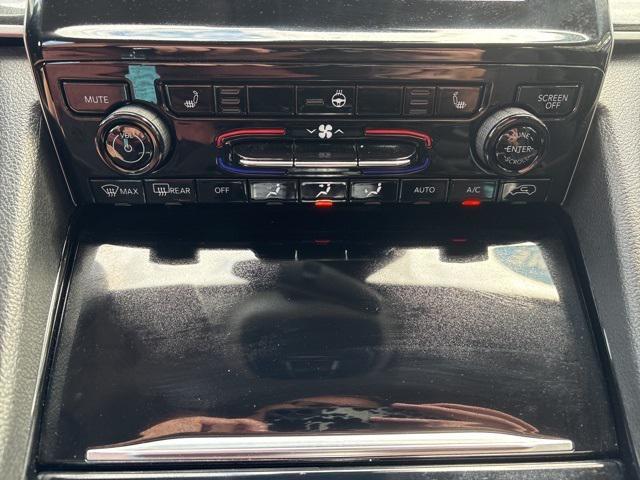 used 2022 Jeep Grand Cherokee L car, priced at $30,442