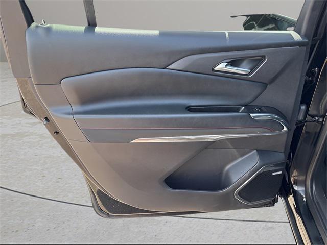 used 2024 Chevrolet Traverse car, priced at $49,979
