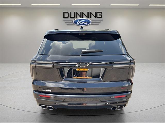 used 2024 Chevrolet Traverse car, priced at $49,979