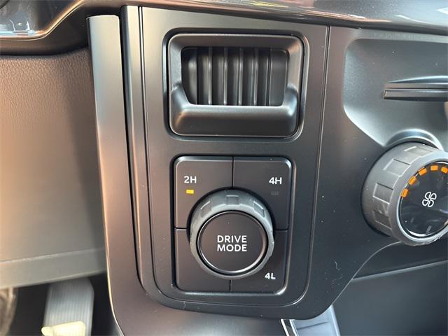 new 2025 Ford F-150 car, priced at $47,020