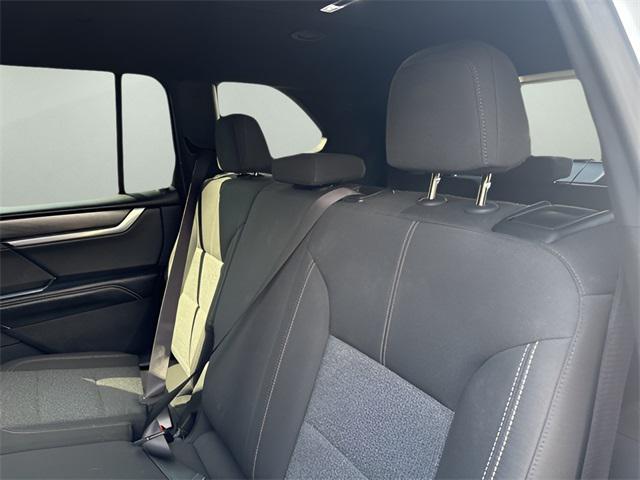 used 2025 GMC Acadia car, priced at $37,199