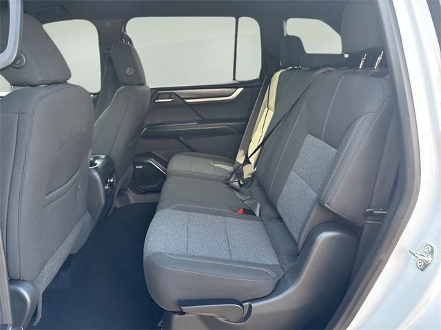 used 2025 GMC Acadia car, priced at $37,199