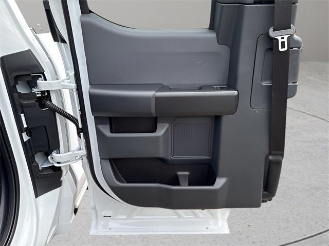 new 2025 Ford F-150 car, priced at $43,822