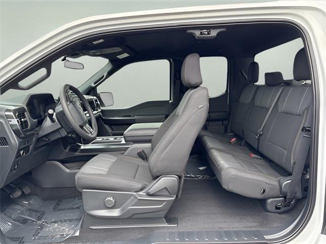 new 2025 Ford F-150 car, priced at $43,822