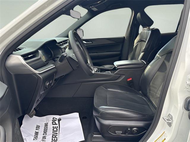 used 2023 Jeep Grand Cherokee car, priced at $28,982