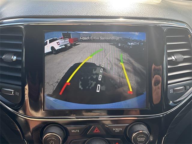 used 2020 Jeep Grand Cherokee car, priced at $13,977