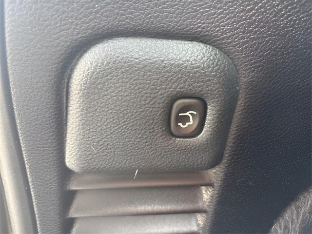 used 2020 Jeep Grand Cherokee car, priced at $13,977