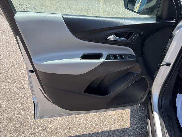 used 2021 Chevrolet Equinox car, priced at $17,492