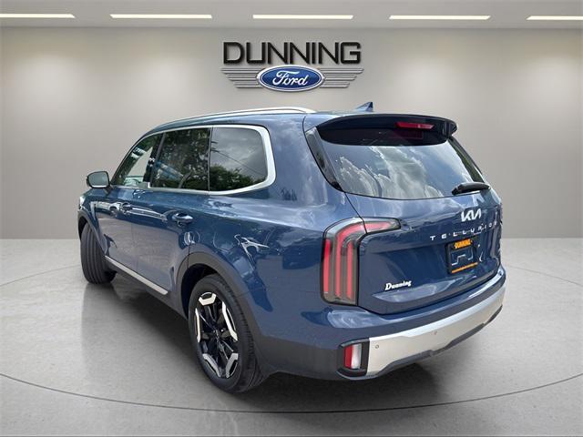 used 2024 Kia Telluride car, priced at $41,977