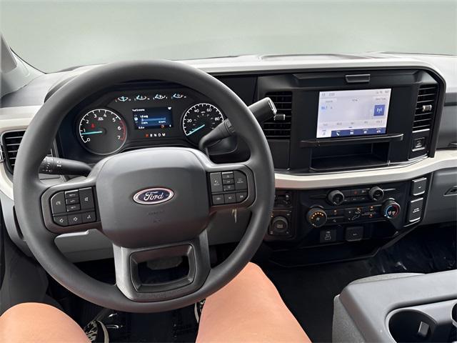 new 2025 Ford F-350 car, priced at $55,245