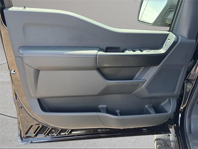 new 2025 Ford F-150 car, priced at $49,334