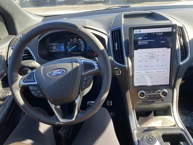new 2024 Ford Edge car, priced at $45,902