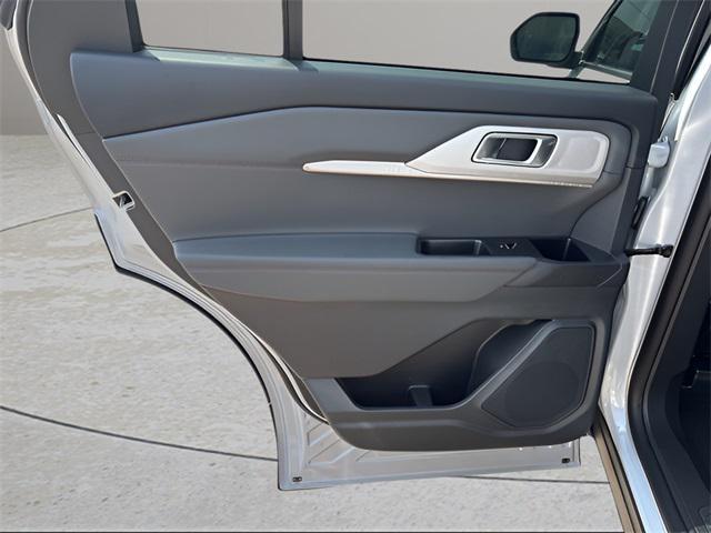 new 2025 Ford Explorer car, priced at $46,368