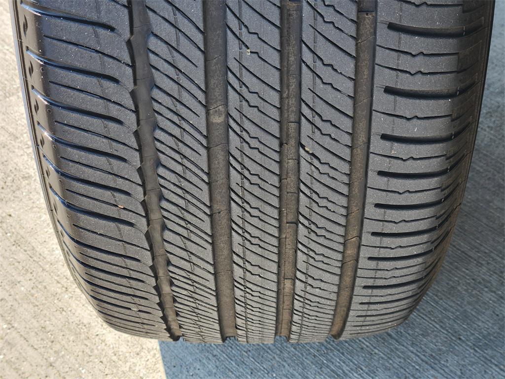 used 2023 Mercedes-Benz GLE 350 car, priced at $49,888