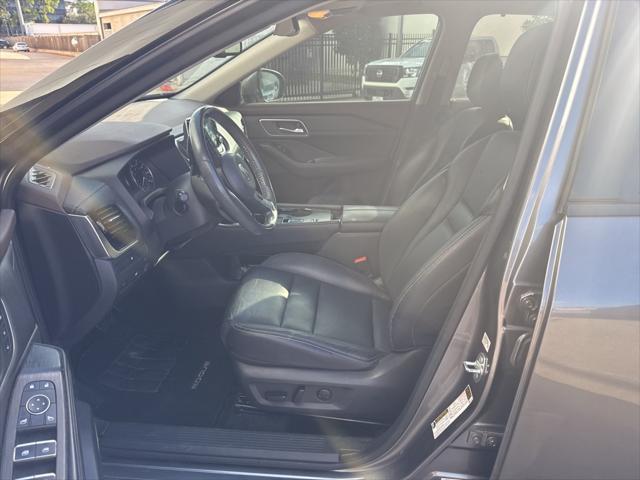 used 2021 Nissan Rogue car