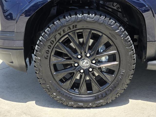 used 2024 Lexus GX 550 car, priced at $79,777