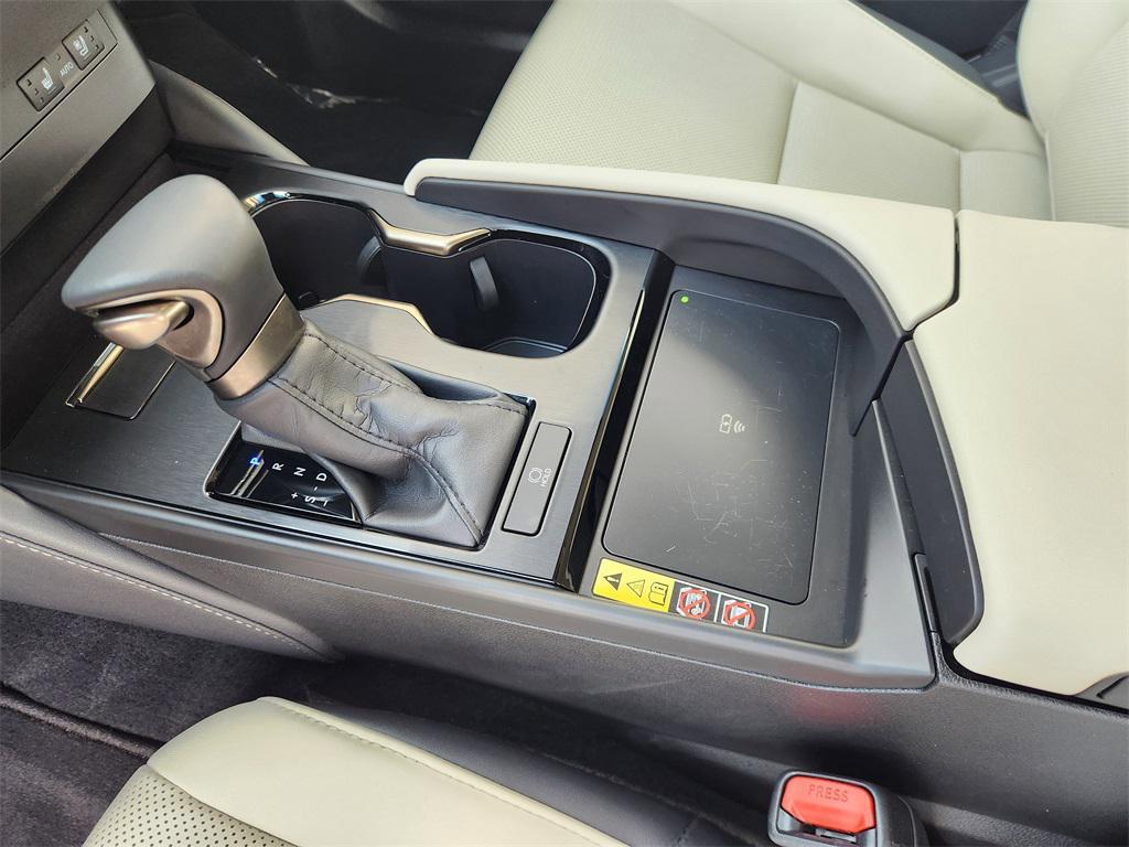 used 2023 Lexus ES 350 car, priced at $42,888