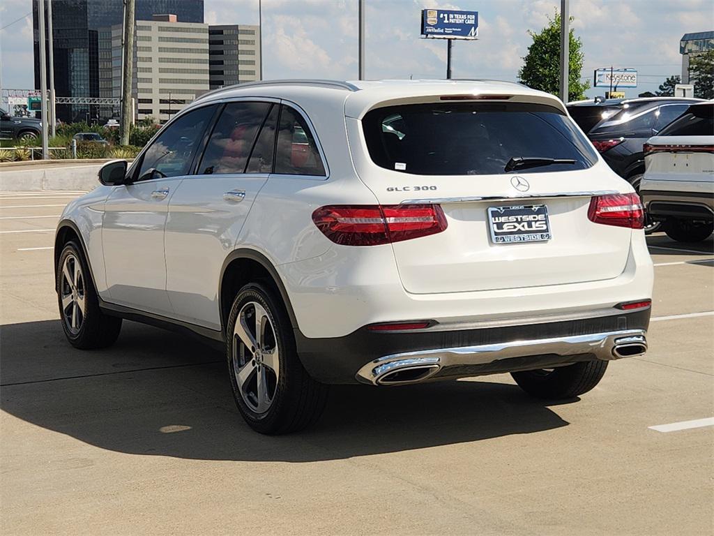 used 2019 Mercedes-Benz GLC 300 car, priced at $18,888