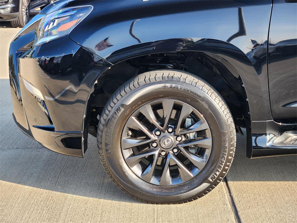 used 2022 Lexus GX 460 car, priced at $53,888