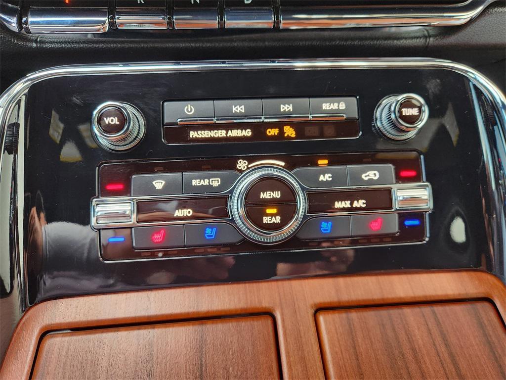 used 2018 Lincoln Navigator L car, priced at $34,888