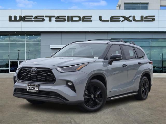 used 2024 Toyota Highlander Hybrid car, priced at $46,888