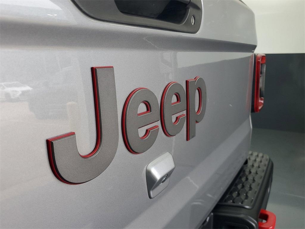 used 2020 Jeep Gladiator car, priced at $35,777