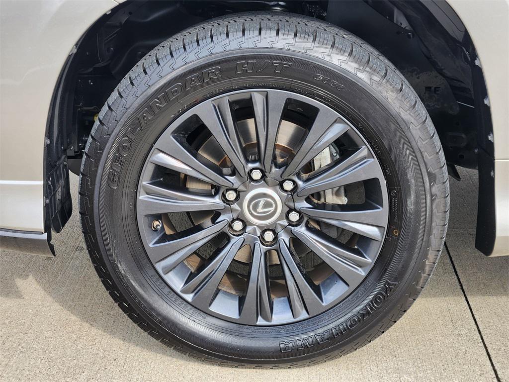 used 2023 Lexus GX 460 car, priced at $57,888