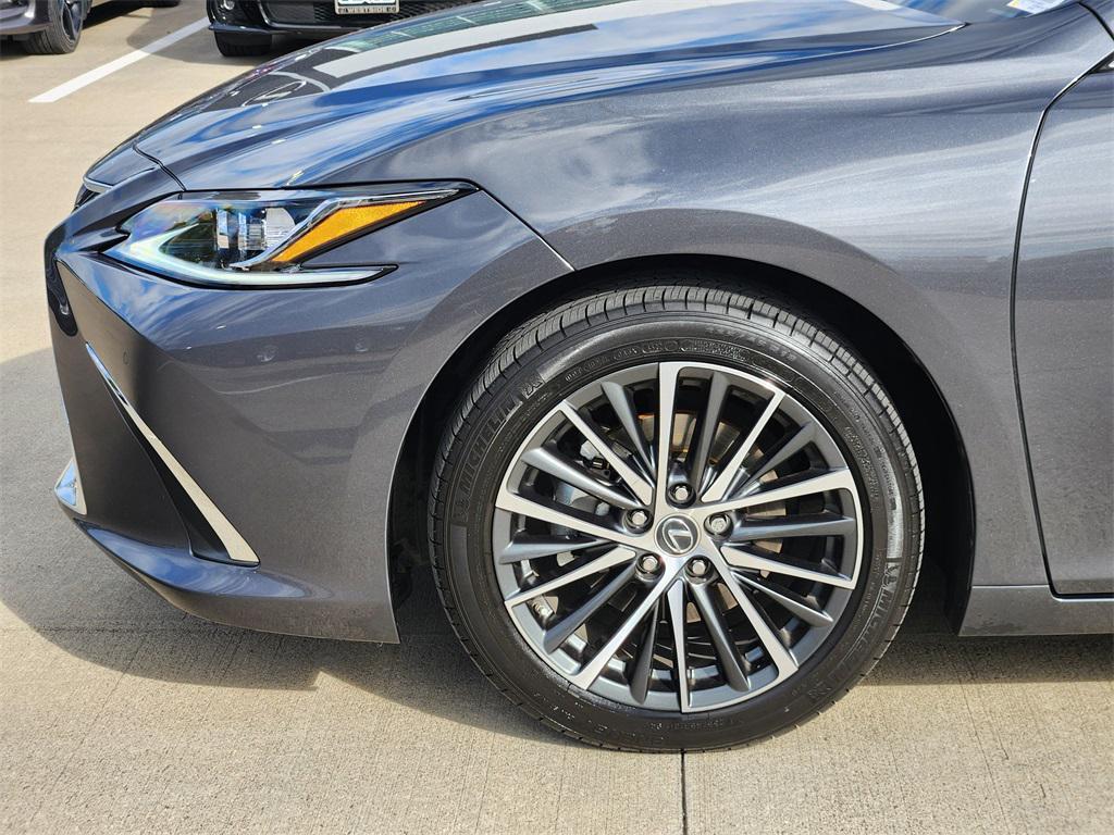 used 2023 Lexus ES 350 car, priced at $41,888
