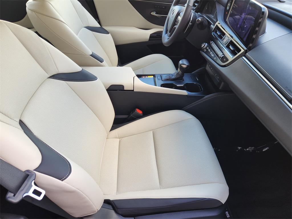 used 2023 Lexus ES 350 car, priced at $41,888