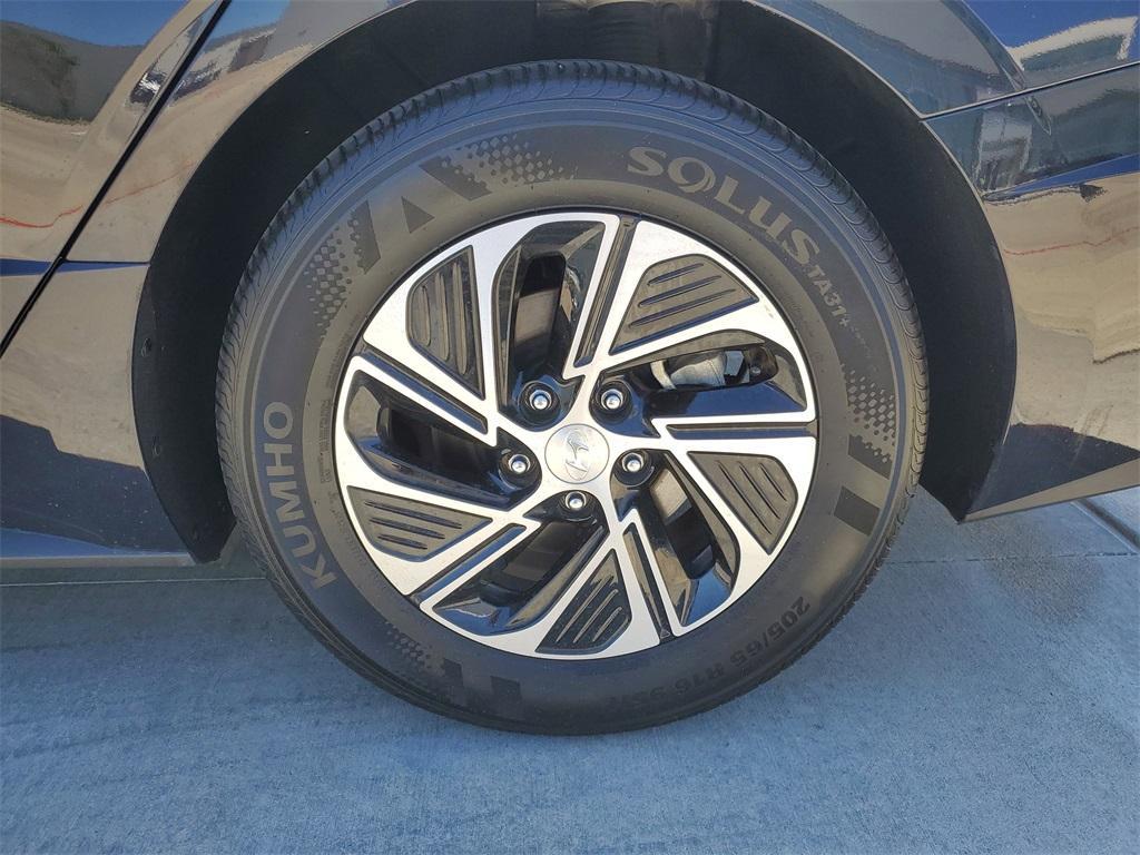 used 2023 Hyundai Sonata Hybrid car, priced at $22,777