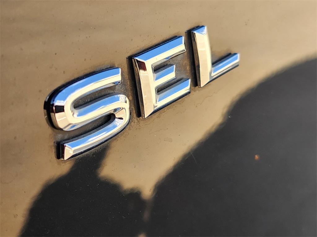 used 2019 Volkswagen Atlas car, priced at $19,888