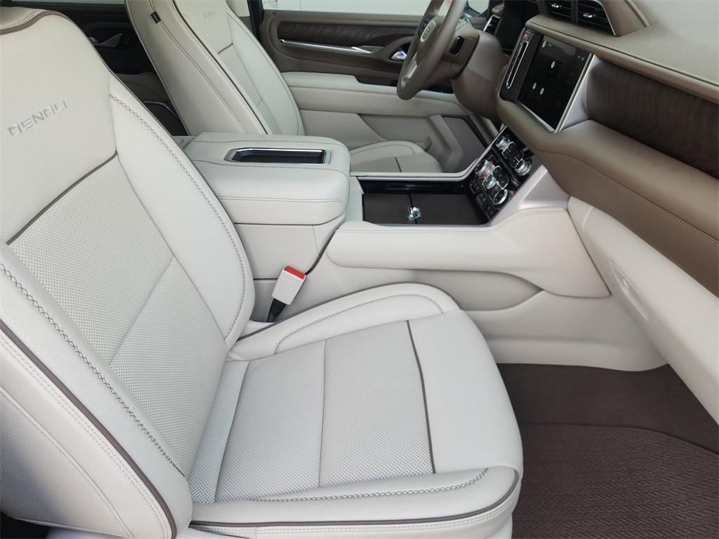 used 2022 GMC Yukon car, priced at $58,888