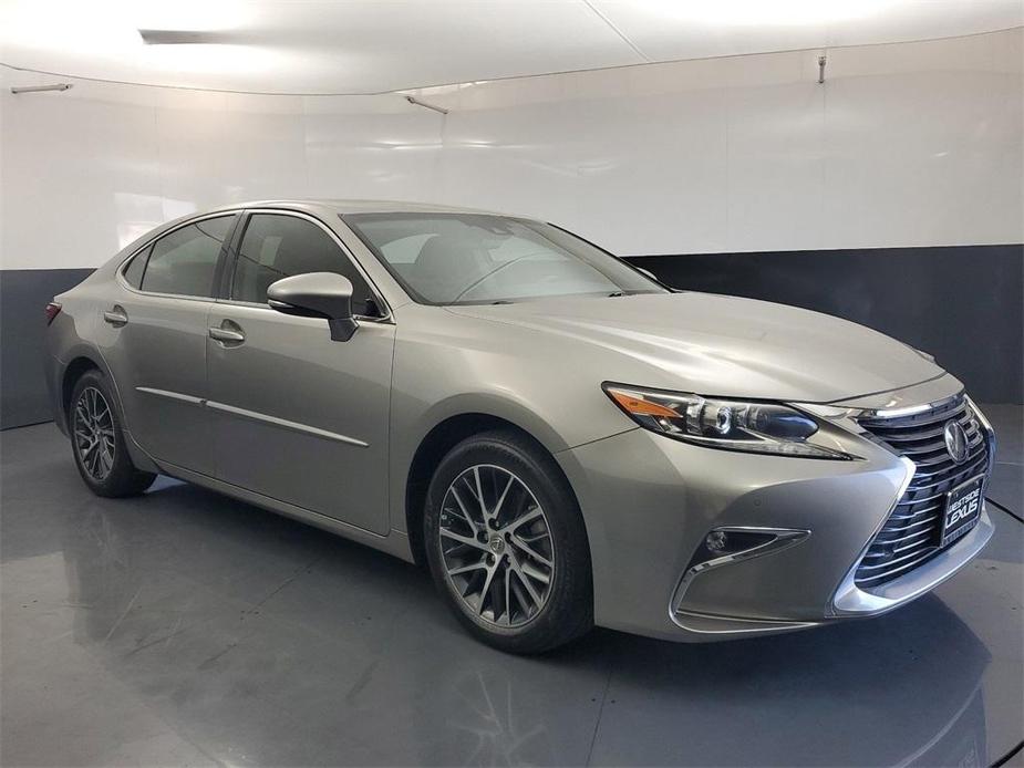 used 2017 Lexus ES 350 car, priced at $23,777