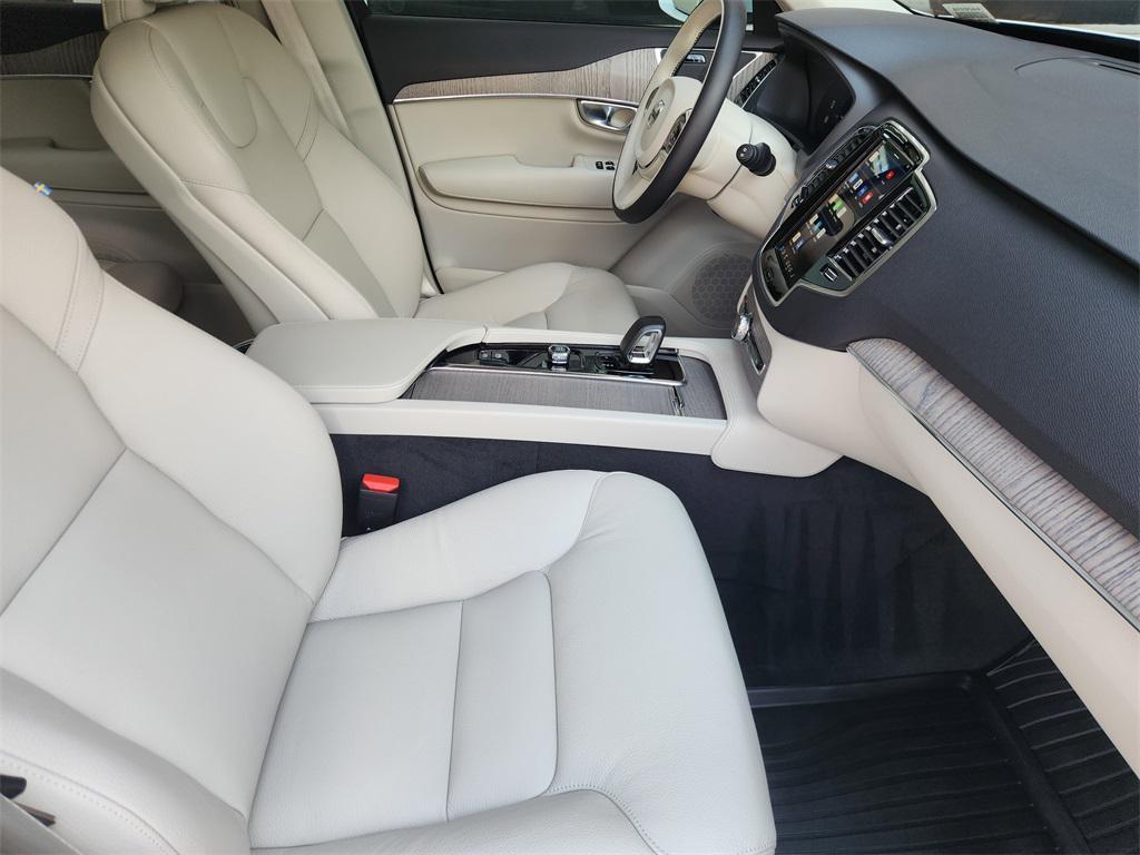 used 2024 Volvo XC90 car, priced at $46,189
