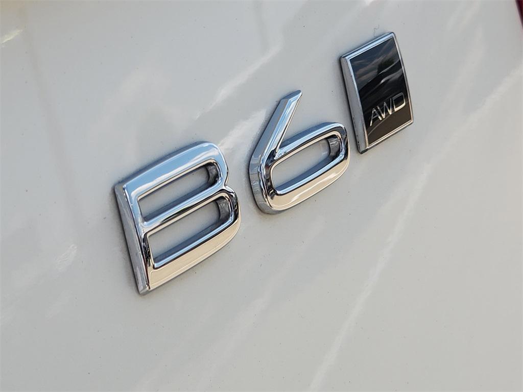 used 2024 Volvo XC90 car, priced at $46,189