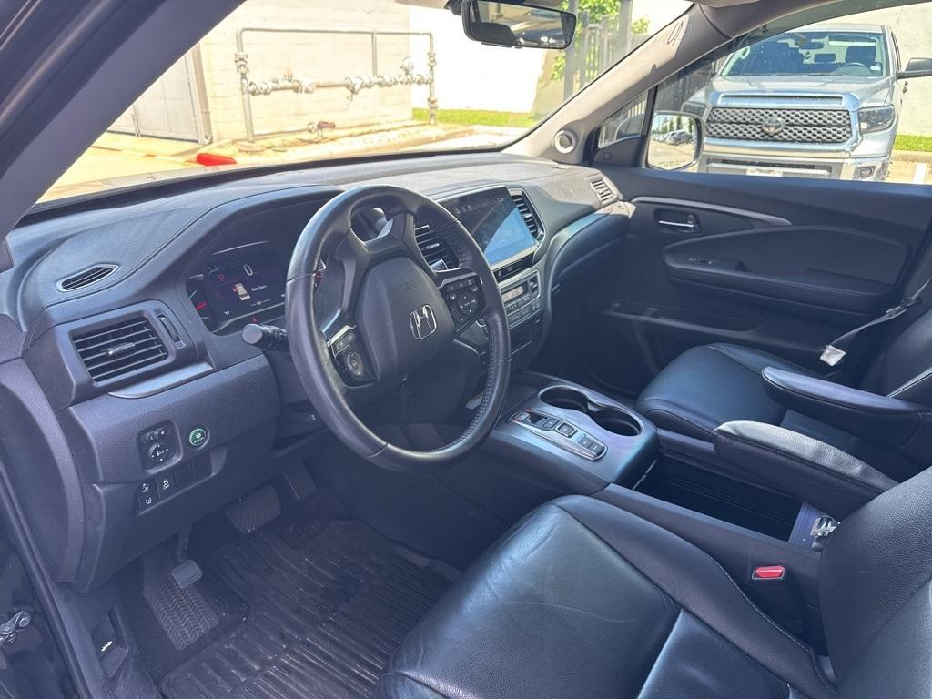 used 2022 Honda Pilot car, priced at $29,888