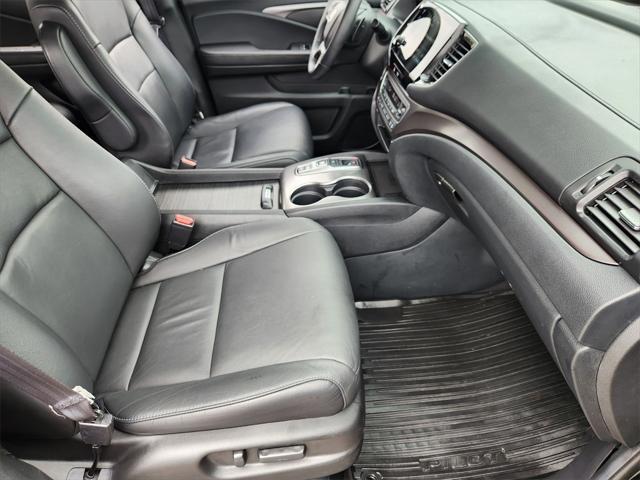 used 2022 Honda Pilot car, priced at $28,888