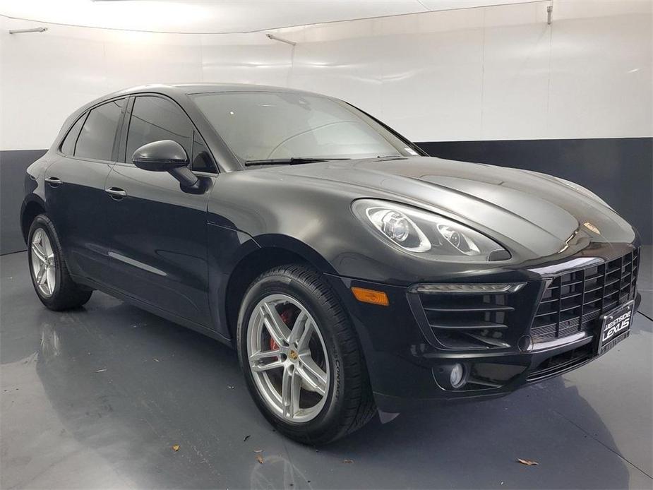 used 2018 Porsche Macan car, priced at $23,888