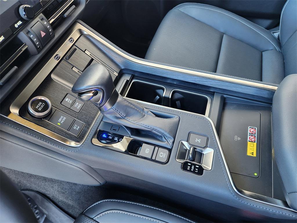 used 2024 Lexus GX 550 car, priced at $81,888