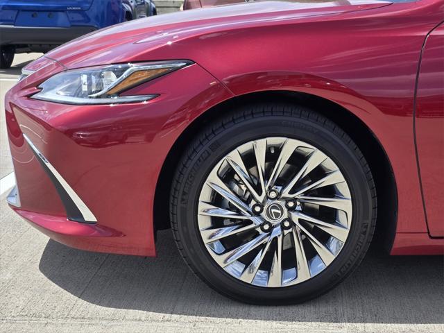 used 2024 Lexus ES 350 car, priced at $48,777