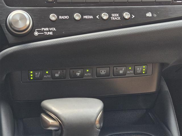 used 2024 Lexus ES 350 car, priced at $48,777