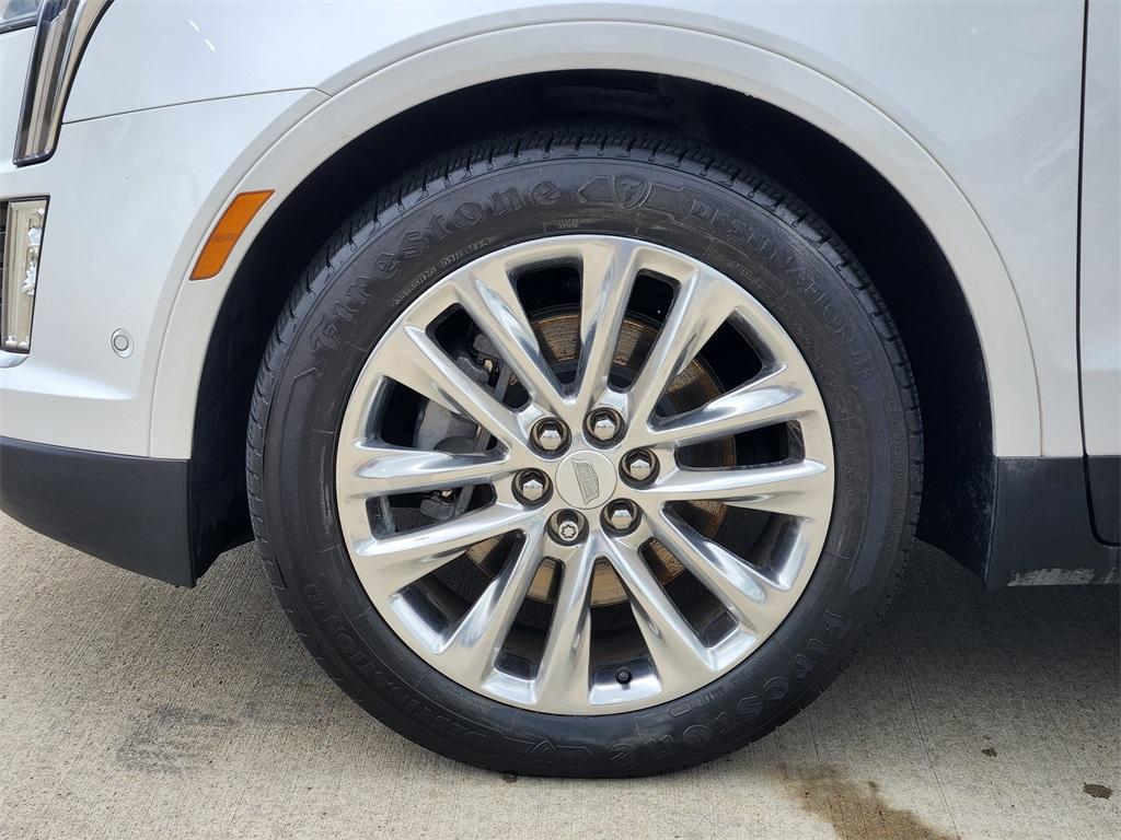 used 2018 Cadillac XT5 car, priced at $21,888